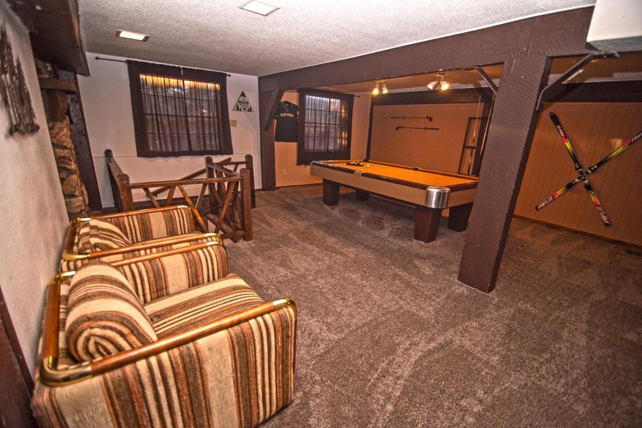 Huge Ruidoso Retreat With Game Room, Pool, 2 Balconies, 2 Kitchens - Sleeps 17! Luaran gambar
