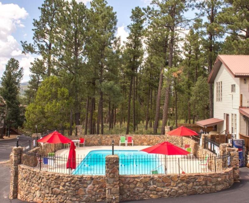 Huge Ruidoso Retreat With Game Room, Pool, 2 Balconies, 2 Kitchens - Sleeps 17! Luaran gambar