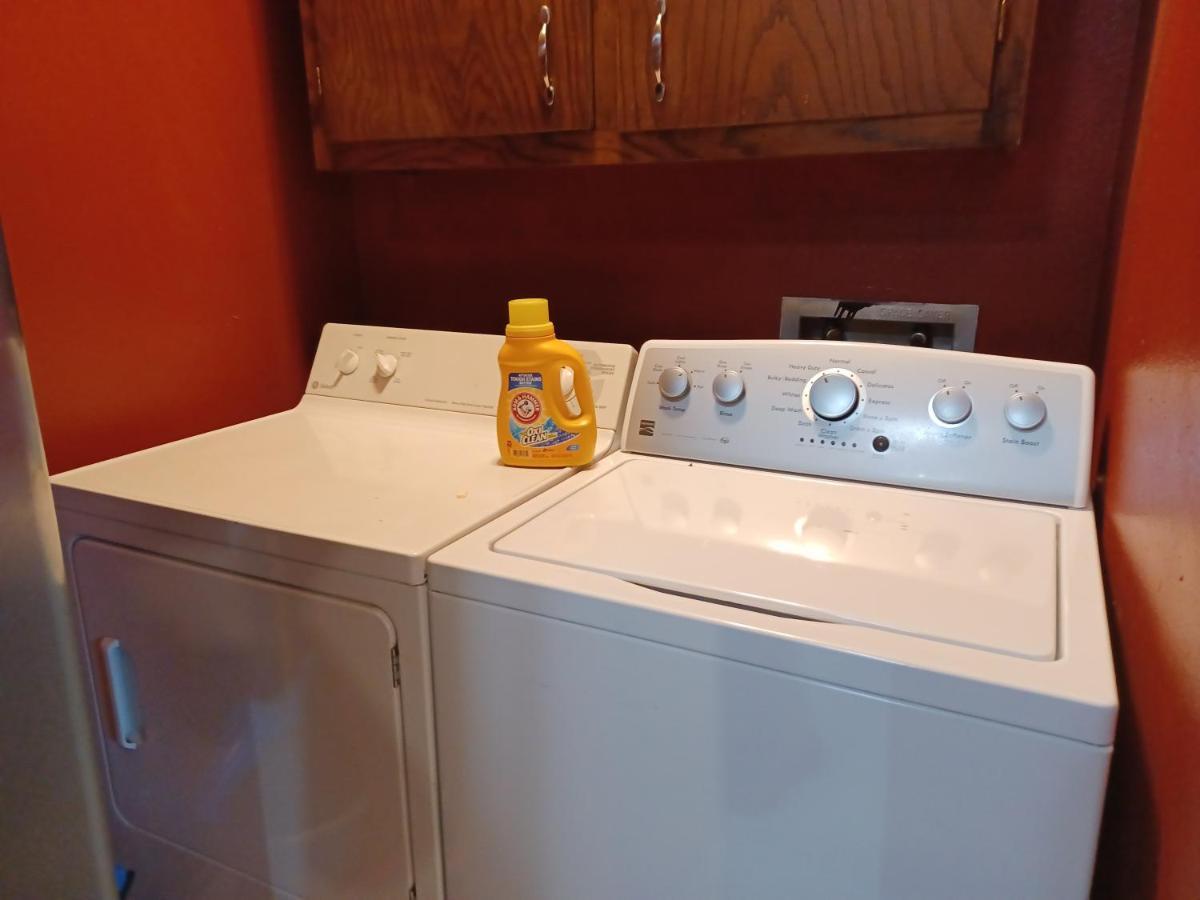 Huge Ruidoso Retreat With Game Room, Pool, 2 Balconies, 2 Kitchens - Sleeps 17! Luaran gambar